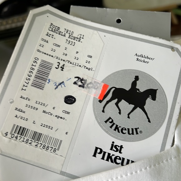 Pikeur show breeches, white with full bottom grey suede. Never worn - Picture 3 of 5